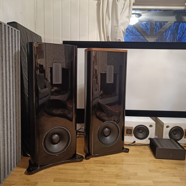 All black vs black with walnut top plate